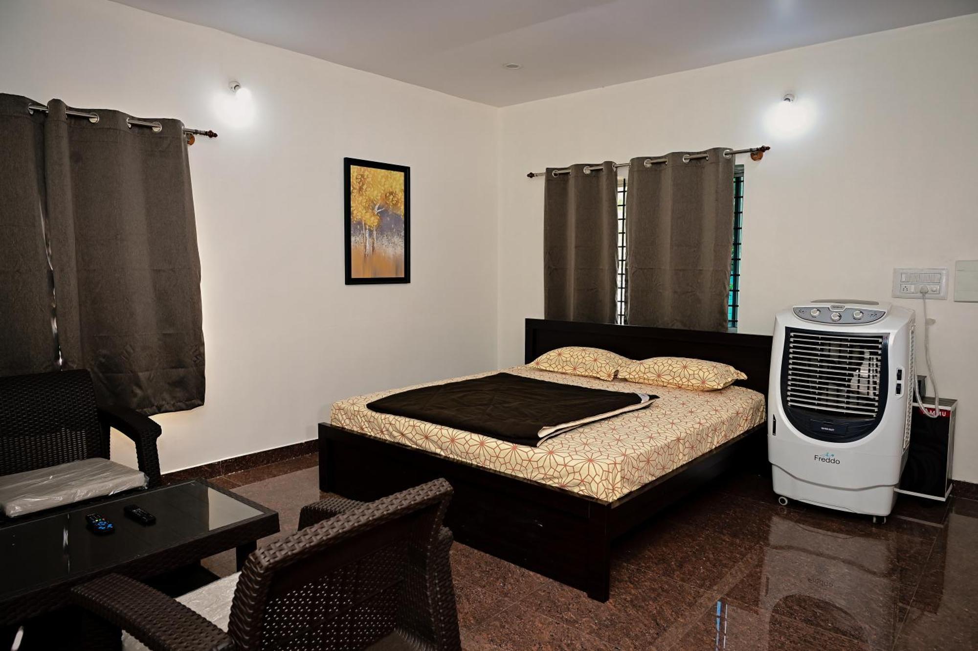 Raj Home Stay Mysore Exterior photo